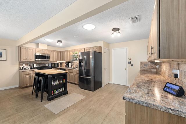 8708 SW 95TH LANE A, Ocala, FL 34481