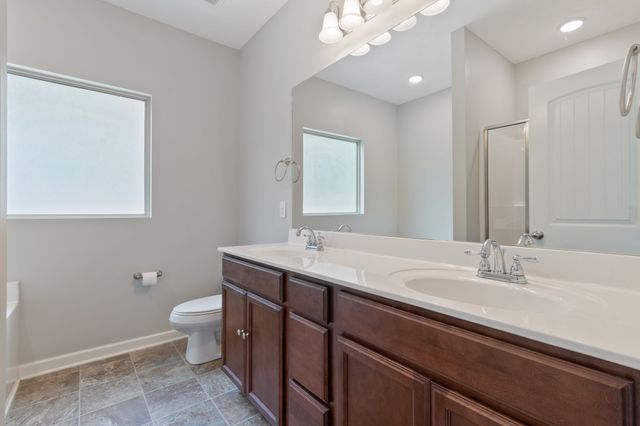 1504 Halverson Dr, Murfreesboro, TN 37128