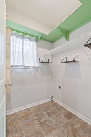 1504 Halverson Dr, Murfreesboro, TN 37128