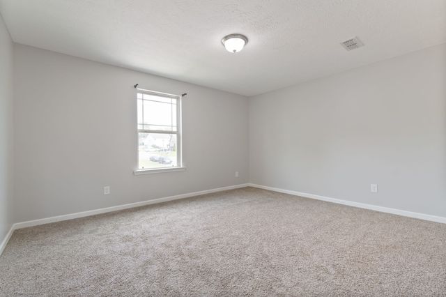 1504 Halverson Dr, Murfreesboro, TN 37128