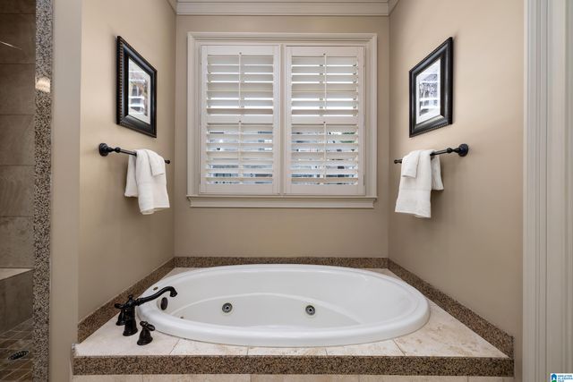 4326 BOULDER LAKE CIRCLE, Vestavia Hills, AL 35242