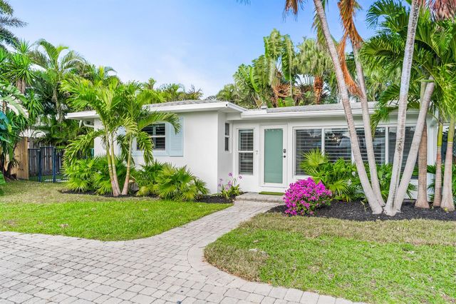 7 Fayette Drive, Ocean Ridge, FL 33435