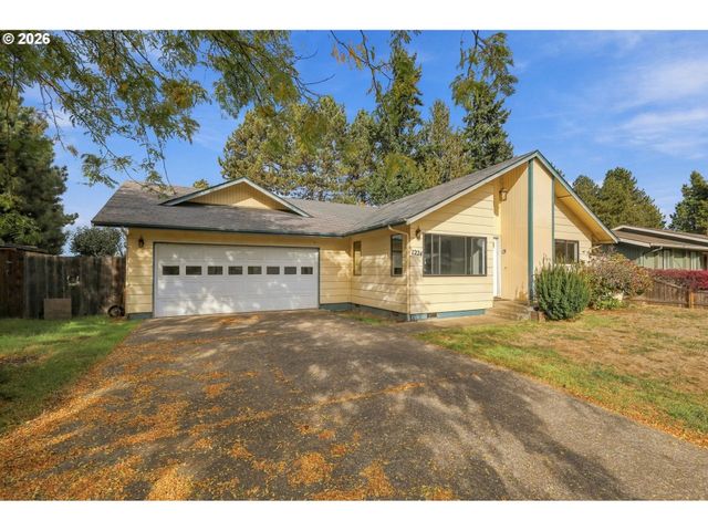 1224 SEQUOIA Ave, Springfield, OR 97477