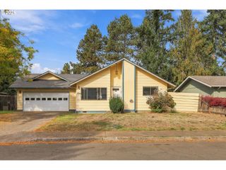 1224 SEQUOIA Ave, Springfield, OR 97477