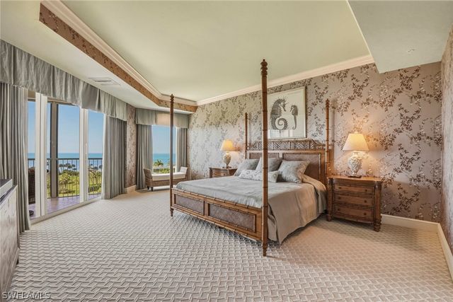 4201 Gulf Shore BLVD N 702, Naples, FL 34103