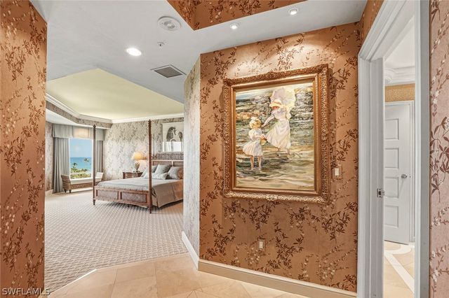 4201 Gulf Shore BLVD N 702, Naples, FL 34103