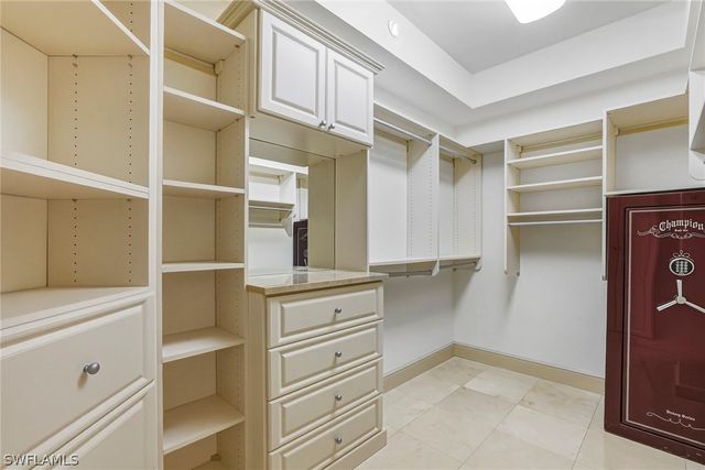 4201 Gulf Shore BLVD N 702, Naples, FL 34103