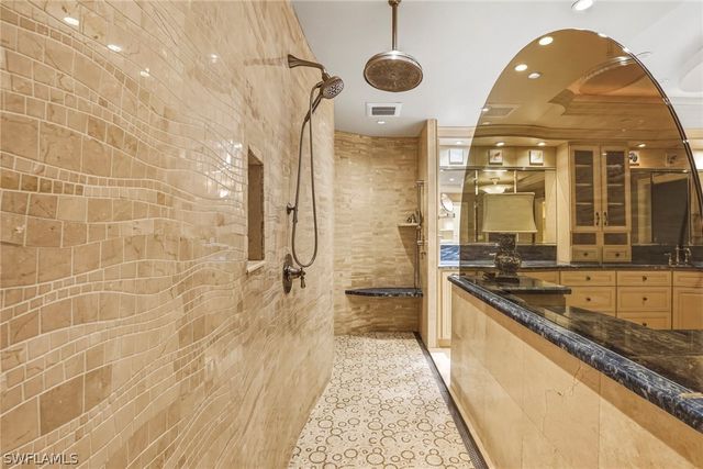 4201 Gulf Shore BLVD N 702, Naples, FL 34103