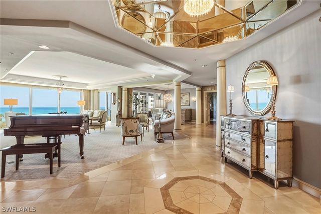 4201 Gulf Shore BLVD N 702, Naples, FL 34103