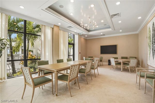 4201 Gulf Shore BLVD N 702, Naples, FL 34103