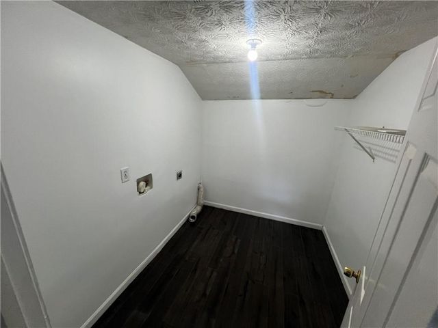 5568 Elderberry Lane, Flowery Branch, GA 30542