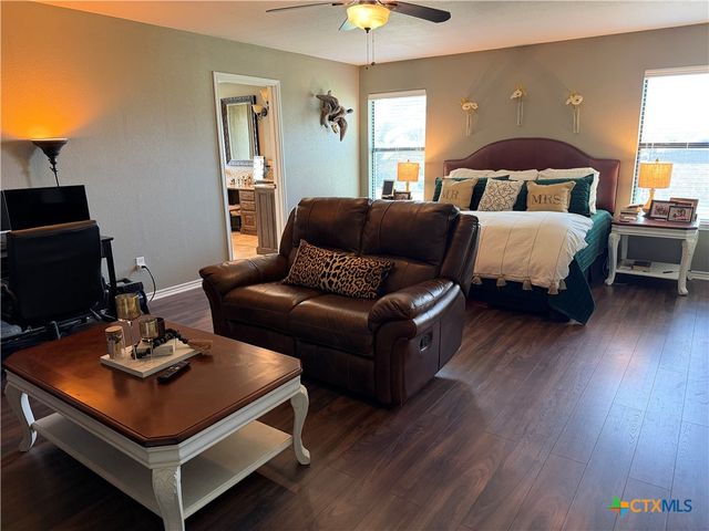 615 River Oaks Drive, Gatesville, TX 76528