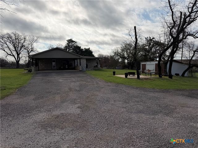 615 River Oaks Drive, Gatesville, TX 76528