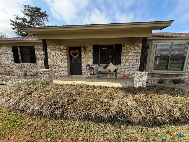 615 River Oaks Drive, Gatesville, TX 76528