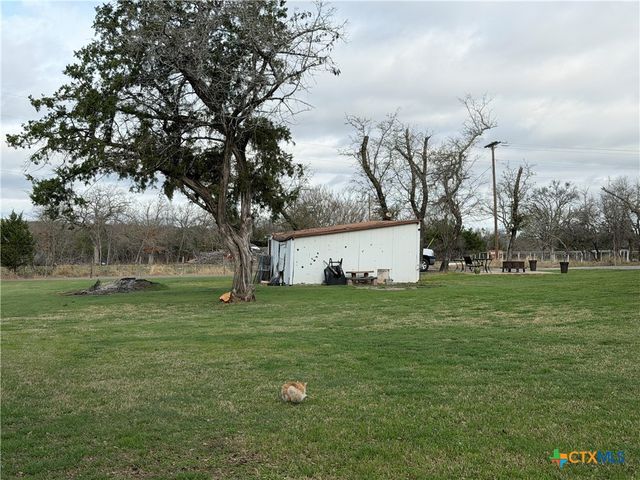 615 River Oaks Drive, Gatesville, TX 76528