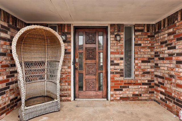 11712 N Shartel Avenue, Oklahoma City, OK 73114