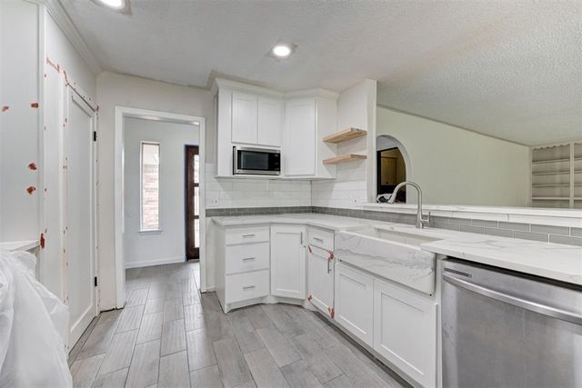 11712 N Shartel Avenue, Oklahoma City, OK 73114