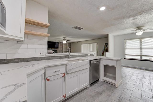 11712 N Shartel Avenue, Oklahoma City, OK 73114