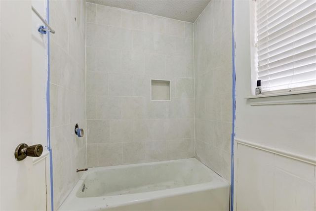 11712 N Shartel Avenue, Oklahoma City, OK 73114