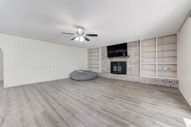 11712 N Shartel Avenue, Oklahoma City, OK 73114