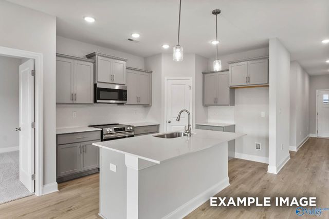 26853 Kyle Lane, Athens, AL 35613