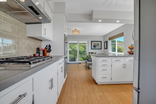 7516 Potrero Ave, El Cerrito, CA 94530