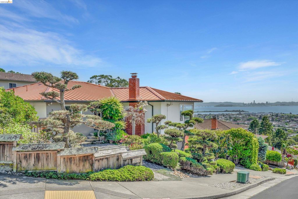 7516 Potrero Ave, El Cerrito, CA 94530