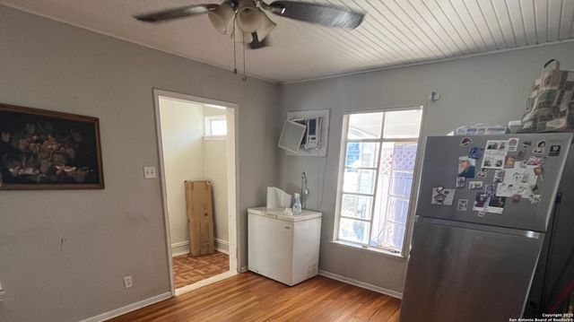 127 Grecian Dr, San Antonio, TX 78223