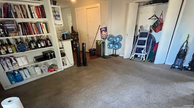 127 Grecian Dr, San Antonio, TX 78223