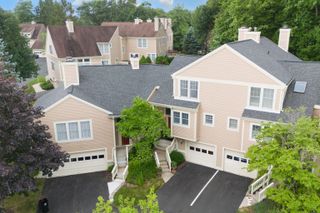 37 Brittania Drive 62, Danbury, CT 06811