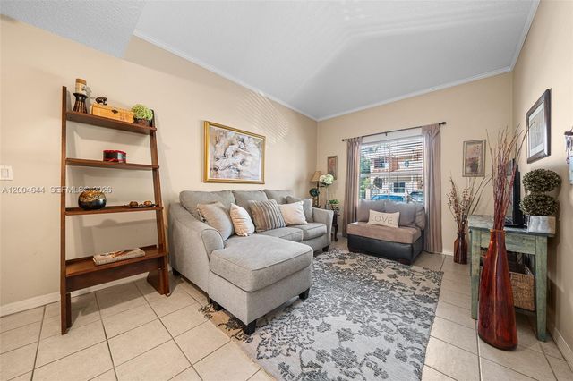 4948 Tradewinds Ter 504, Dania Beach, FL 33312