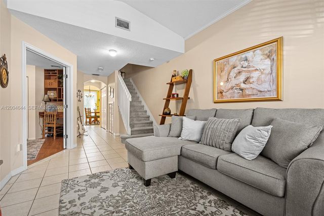 4948 Tradewinds Ter 504, Dania Beach, FL 33312