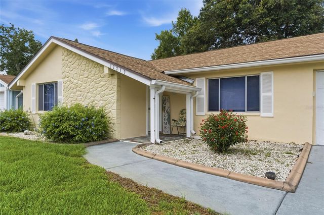 12219 QUAIL RUN ROW, Bayonet Point, FL 34667