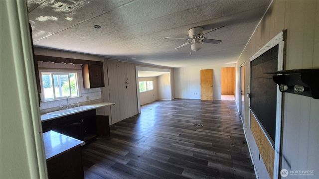 3304 Edgewood Lane, Centralia, WA 98531