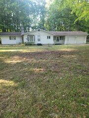 149 Deer Run Drive, Au Gres, MI 48703