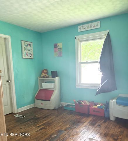 2208 Mcclung Ave, Knoxville, TN 37920