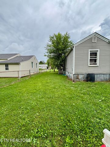 2208 Mcclung Ave, Knoxville, TN 37920