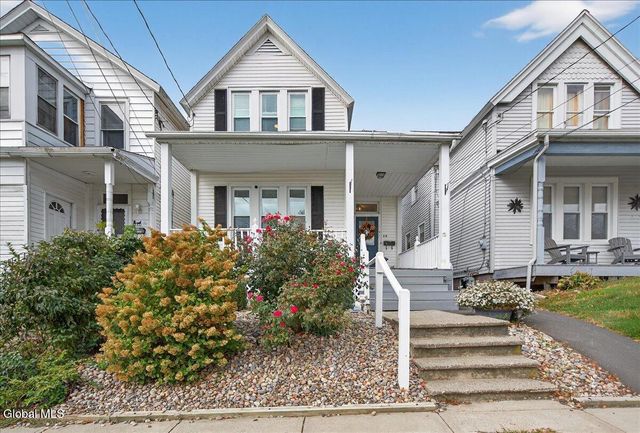 14 Parkview Court, Troy, NY 12180