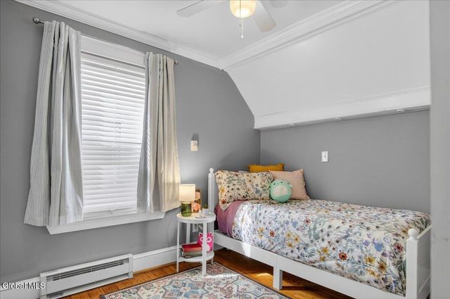 14 Parkview Court, Troy, NY 12180