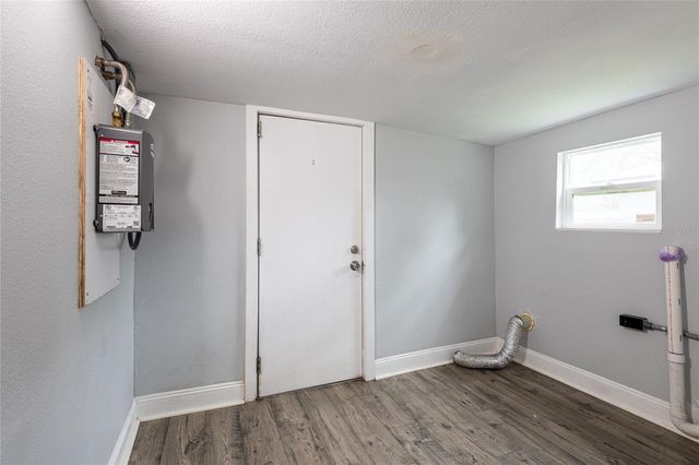 8006 N 14TH STREET, Tampa, FL 33604
