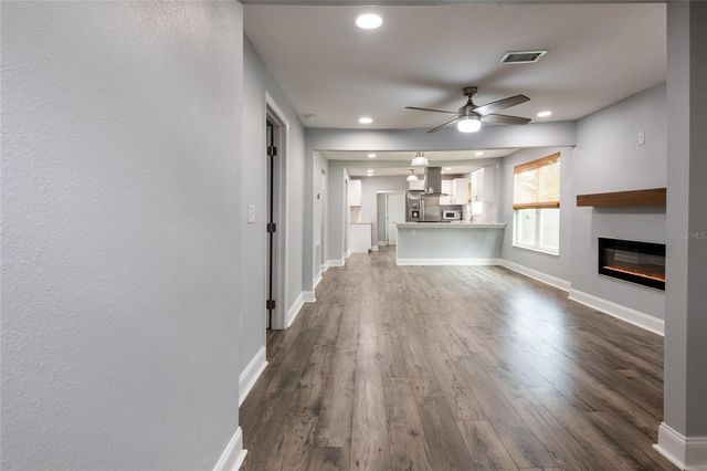 8006 N 14TH STREET, Tampa, FL 33604