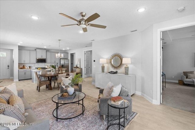 130 JUNIPER HILLS Drive, St. Johns, FL 32259