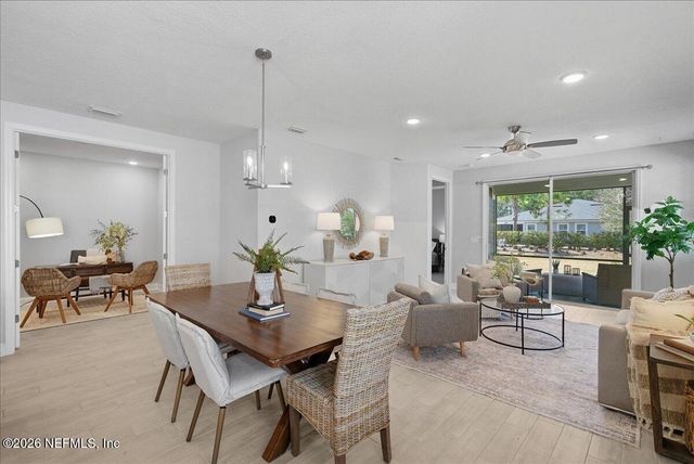 130 JUNIPER HILLS Drive, St. Johns, FL 32259