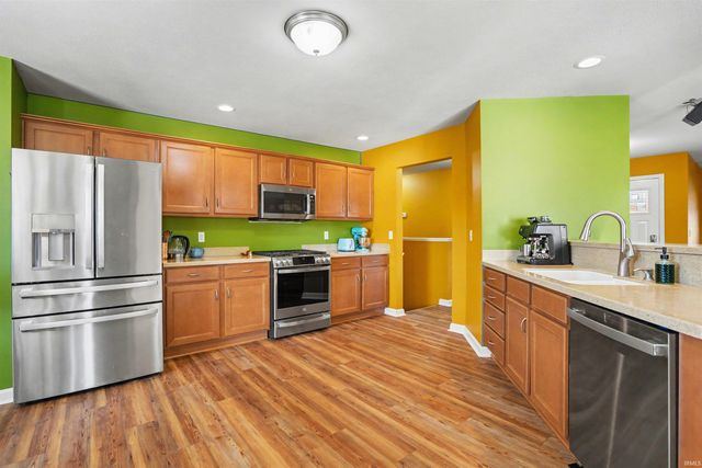 926 Vawter Circle, South Bend, IN 46614