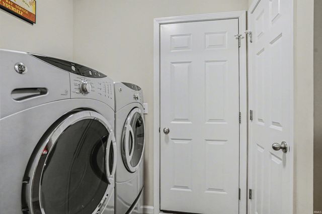 926 Vawter Circle, South Bend, IN 46614