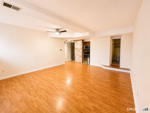 91 Stowe Avenue 102, Milford, CT 06460