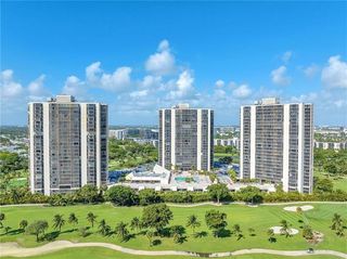 20301 W Country Club Drive 1222, Aventura, FL 33180