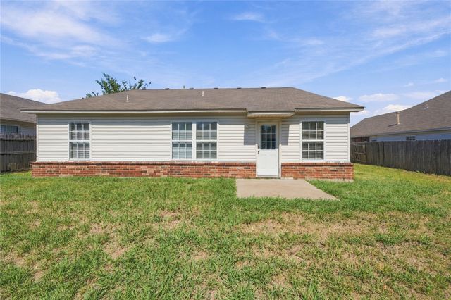12006 E 115th Street N, Collinsville, OK 74021