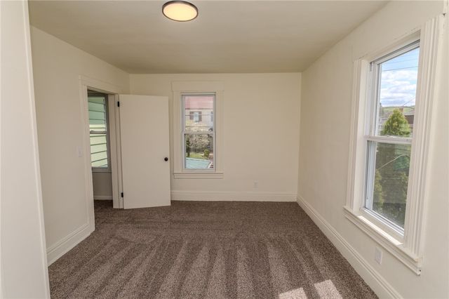 514 E Crawford Ave, Connellsville, PA 15425