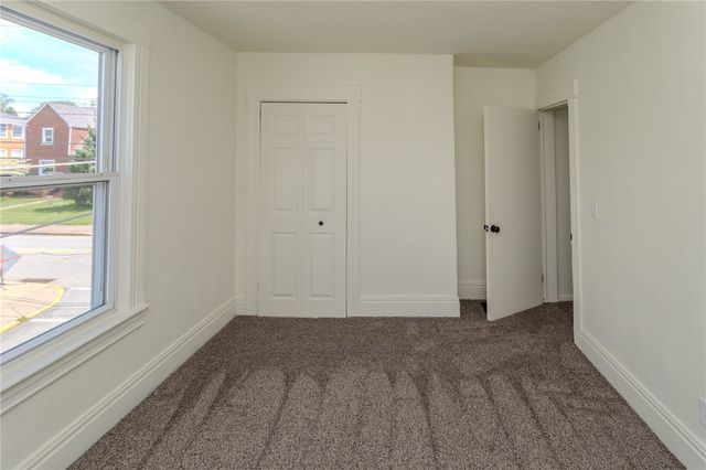 514 E Crawford Ave, Connellsville, PA 15425